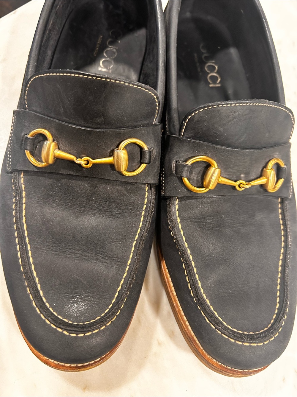 Gucci vintage Navy Leather Bit Loafers with Gold Hardware - Picture 6 of 15